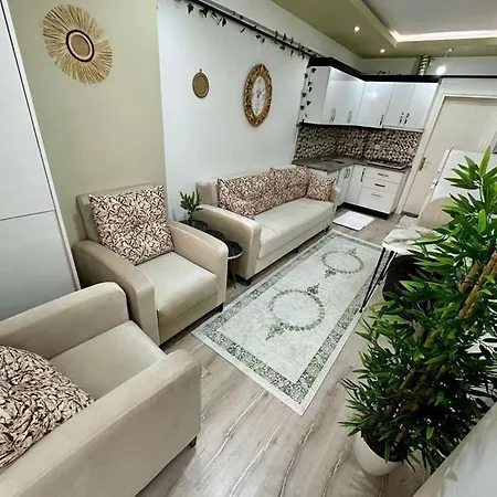 Gazde/Camere de închiriat Center House - Double Or Whole Alanya